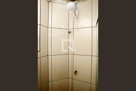 Banheiro de apartamento à venda com 1 quarto, 34m² em Partenon, Porto Alegre