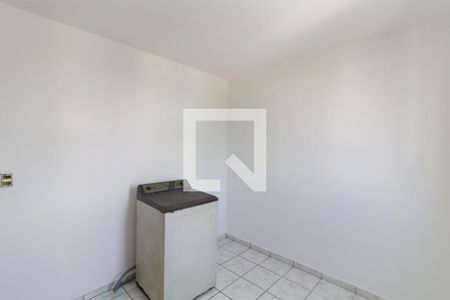 Quarto 2 de apartamento para alugar com 2 quartos, 64m² em Conjunto Residencial José Bonifácio, São Paulo