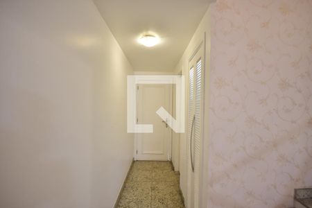 Hall de Entrada de casa de condomínio à venda com 4 quartos, 200m² em Jardim Ampliacao, São Paulo