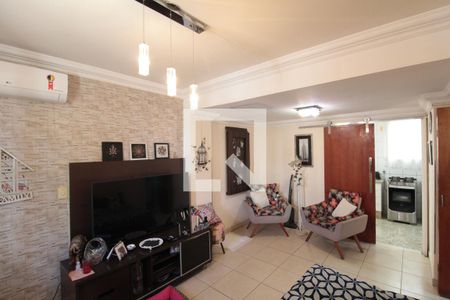 Sala de casa de condomínio à venda com 2 quartos, 79m² em Castelo, Belo Horizonte