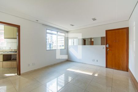 Sala de apartamento para alugar com 2 quartos, 83m² em Savassi, Belo Horizonte