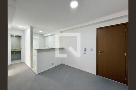 Sala  de apartamento à venda com 2 quartos, 69m² em Santo Amaro, São Paulo
