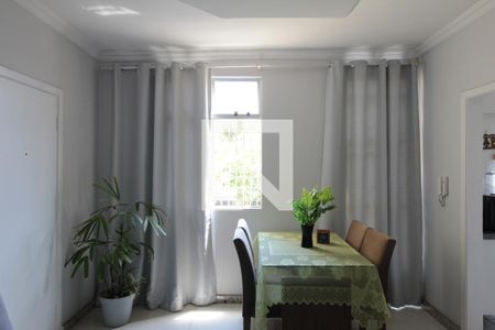 Sala de apartamento para alugar com 3 quartos, 65m² em Santa Amelia, Belo Horizonte