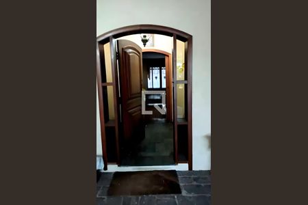 Casa para alugar com 5 quartos, 360m² em Alto de Pinheiros, São Paulo