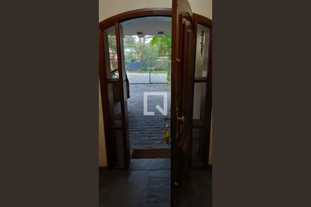 Casa para alugar com 5 quartos, 360m² em Alto de Pinheiros, São Paulo