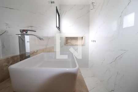 Banheiro Quarto 1 suíte de casa à venda com 4 quartos, 199m² em Vila Curuçá, Santo André