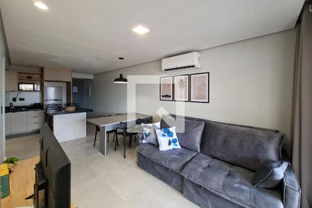 Sala de apartamento para alugar com 2 quartos, 99m² em Vila Caiçara, Praia Grande