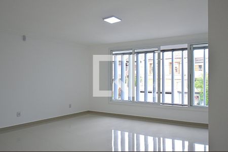 Sala de Estar de casa à venda com 3 quartos, 220m² em Jardim Sabará, Porto Alegre