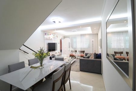 Casa à venda com 3 quartos, 140m² em Vila Constança, São Paulo