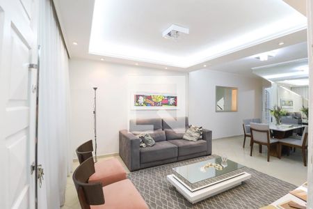 Casa à venda com 3 quartos, 140m² em Vila Constança, São Paulo