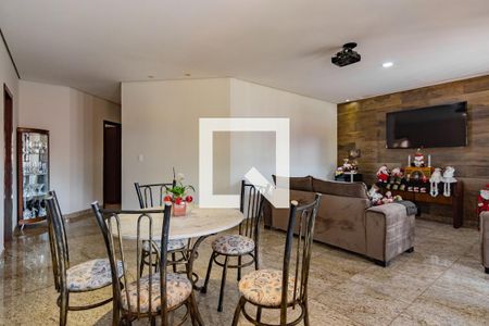 Sala de casa à venda com 4 quartos, 348m² em Trevo, Belo Horizonte