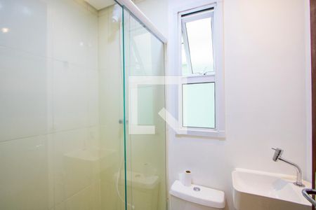 Banheiro do quarto de apartamento à venda com 1 quarto, 48m² em Campestre, Santo André