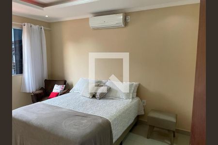 Suíte de casa de condomínio à venda com 4 quartos, 120m² em Recreio dos Bandeirantes, Rio de Janeiro