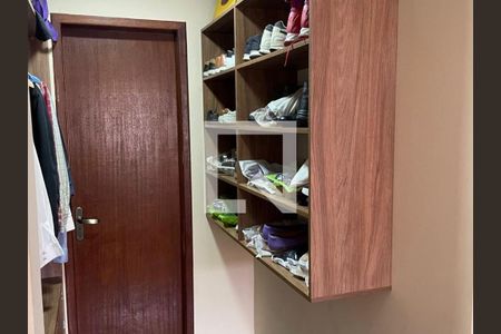 Closet da suíte de casa de condomínio à venda com 4 quartos, 120m² em Recreio dos Bandeirantes, Rio de Janeiro