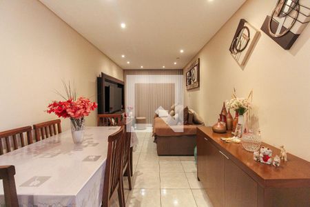 Sala de apartamento à venda com 2 quartos, 56m² em Conjunto Residencial José Bonifácio, São Paulo