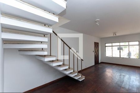 Casa à venda com 3 quartos, 140m² em Água Branca, São Paulo