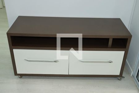 Sala de apartamento para alugar com 2 quartos, 68m² em Jardim da Gloria, Cotia