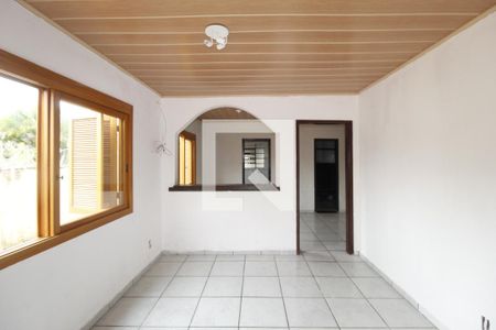 Sala de casa à venda com 3 quartos, 212m² em Sarandi, Porto Alegre
