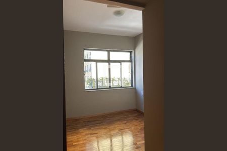 Apartamento à venda com 3 quartos, 130m² em Centro, Belo Horizonte