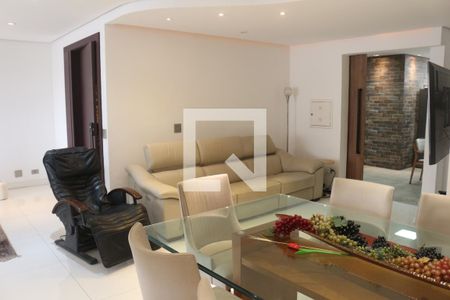 Sala de apartamento à venda com 4 quartos, 247m² em Santa Paula, São Caetano do Sul