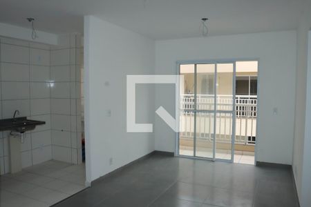 Sala/Cozinha de apartamento para alugar com 2 quartos, 55m² em Jardim Rio das Pedras, Cotia