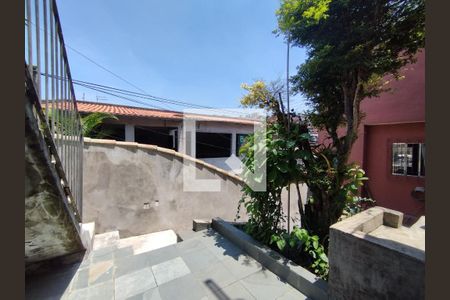 Quintal de casa à venda com 10 quartos, 373m² em Jardim Botucatu, São Paulo