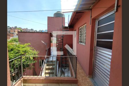 Quintal de casa à venda com 10 quartos, 373m² em Jardim Botucatu, São Paulo