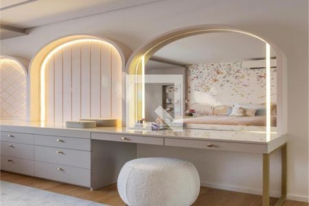 Casa à venda com 4 quartos, 464m² em Campo Belo, São Paulo