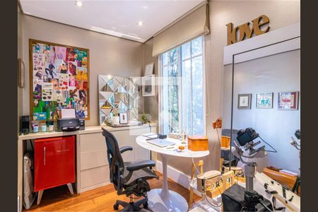 Casa à venda com 4 quartos, 340m² em Cidade Jardim, São Paulo