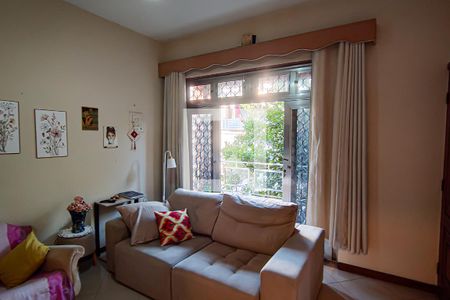 Sala de casa para alugar com 3 quartos, 165m² em Taquara, Rio de Janeiro