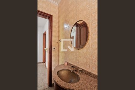 Lavabo de casa para alugar com 4 quartos, 350m² em Jardim Sao Bento, São Paulo