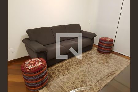 Sala de apartamento para alugar com 2 quartos, 71m² em Cerqueira César, São Paulo