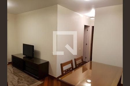 Sala de apartamento para alugar com 2 quartos, 71m² em Cerqueira César, São Paulo