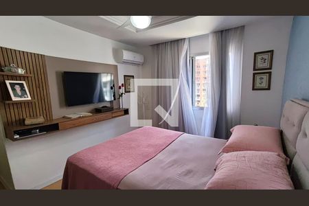 Suíte  de apartamento à venda com 2 quartos, 96m² em Barra Olímpica, Rio de Janeiro