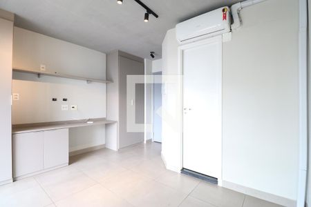 Sala/Quarto de kitnet/studio à venda com 1 quarto, 30m² em Bom Retiro, São Paulo