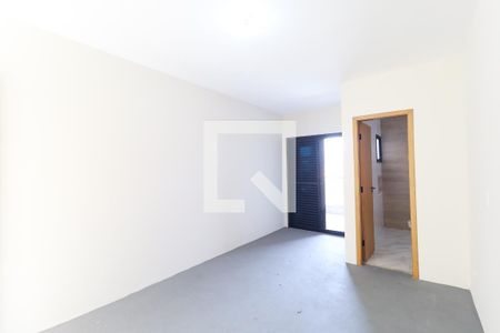 Casa à venda com 3 quartos, 160m² em Vila Paiva, São Paulo