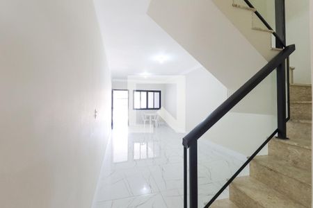 Casa à venda com 3 quartos, 160m² em Vila Paiva, São Paulo