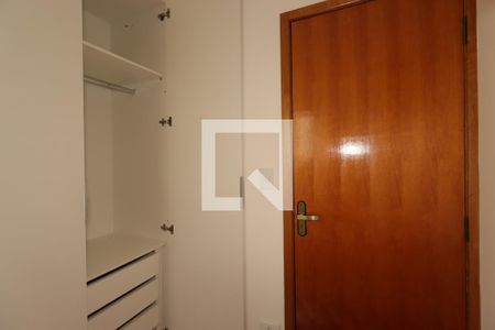 Quarto 1 de apartamento à venda com 3 quartos, 62m² em Vila Lucinda, Santo André