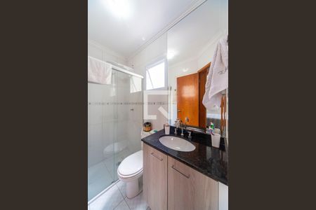 Banheiro de apartamento para alugar com 1 quarto, 45m² em Vila Eldizia, Santo André