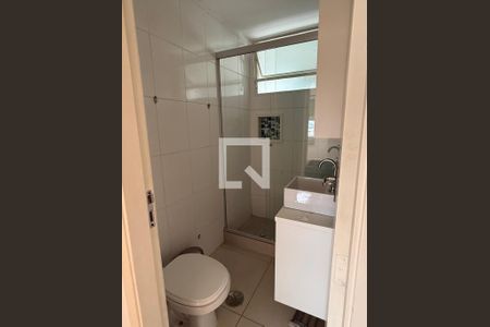 Banheiro da Suíte de apartamento para alugar com 2 quartos, 100m² em Vila Progredior, São Paulo