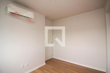 Quarto de apartamento para alugar com 1 quarto, 55m² em Cavalhada, Porto Alegre