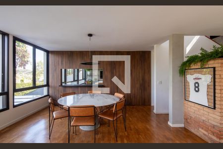 Sala de casa à venda com 4 quartos, 625m² em Pacaembu, São Paulo