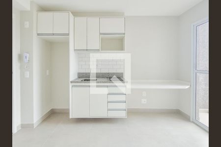 Sala/Cozinha de apartamento para alugar com 1 quarto, 30m² em Vila Butantã, São Paulo