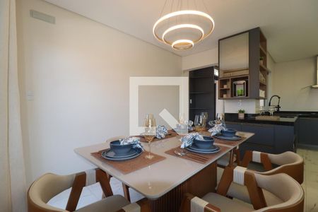 Sala de jantar de casa à venda com 3 quartos, 150m² em Vila Camilópolis, Santo André