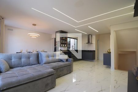 Sala de estar de casa à venda com 3 quartos, 150m² em Vila Camilópolis, Santo André