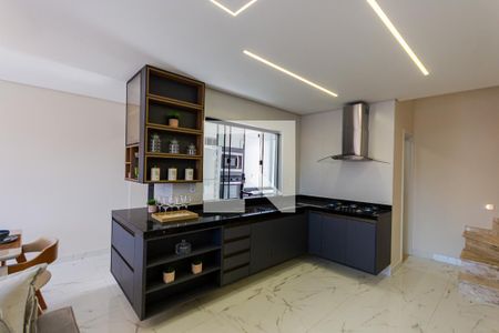 Cozinha  de casa à venda com 3 quartos, 150m² em Vila Camilópolis, Santo André