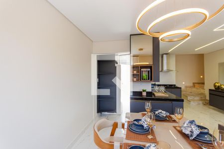 Sala de casa à venda com 3 quartos, 150m² em Vila Camilópolis, Santo André