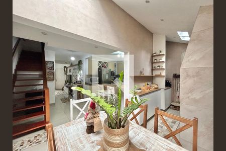 Sala de casa à venda com 4 quartos, 150m² em Ideal, Novo Hamburgo
