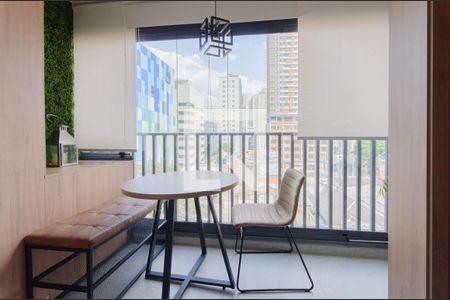 Sala/Quarto de kitnet/studio à venda com 1 quarto, 27m² em Paraíso, São Paulo