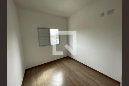 Quarto 2 de apartamento para alugar com 2 quartos, 50m² em Jardim Central, Cotia